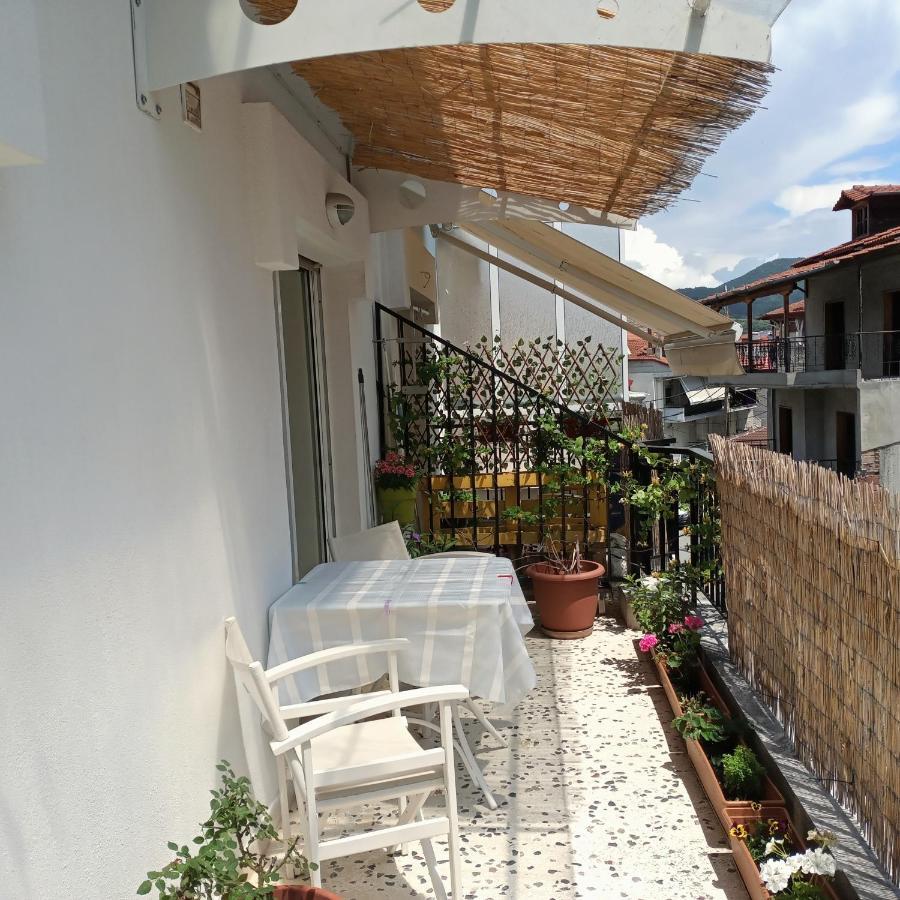 Edessa Classic Home Apartment Exterior photo